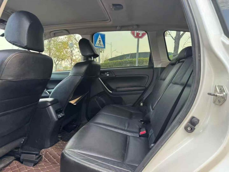 肇庆17年斯巴鲁森林人4