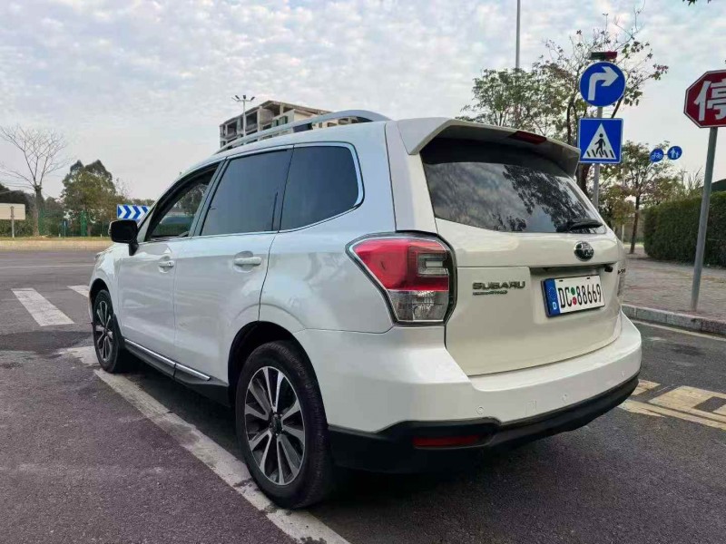 肇庆17年斯巴鲁森林人7