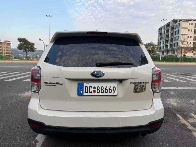 肇庆17年斯巴鲁森林人9