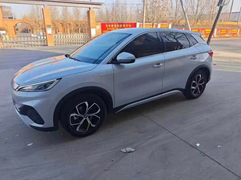 保定24年比亚迪元2