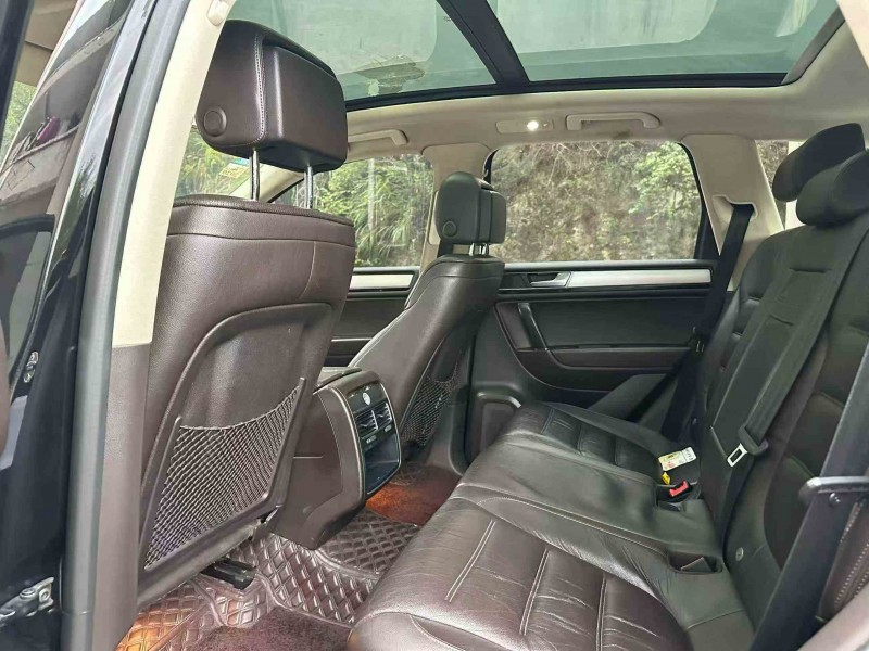 邵阳18年大众途锐6