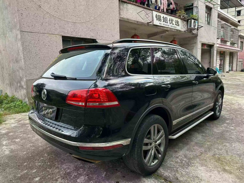 邵阳18年大众途锐7