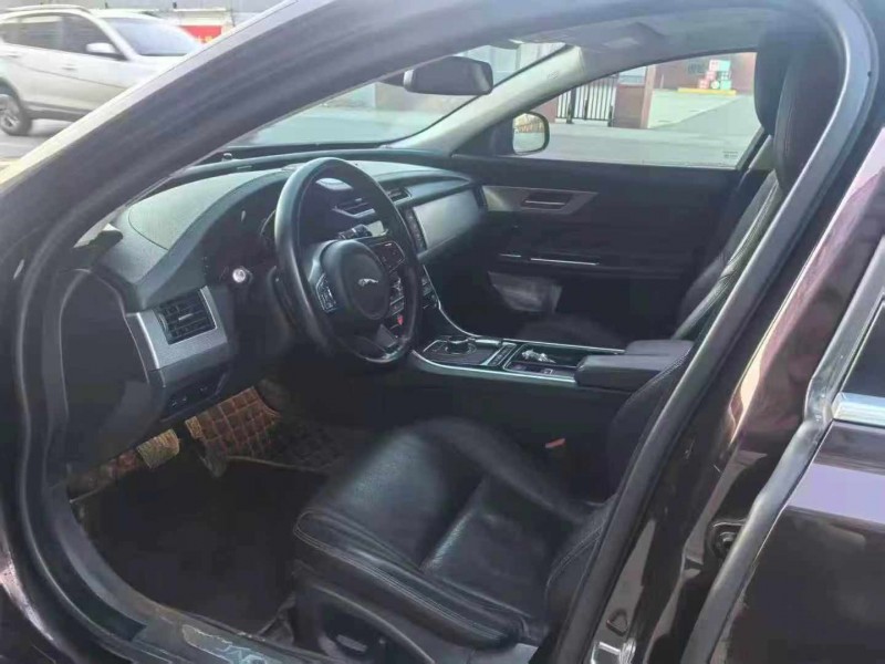 保定17年捷豹XFL6