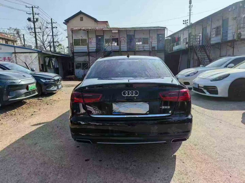 张家界18年奥迪A6L9