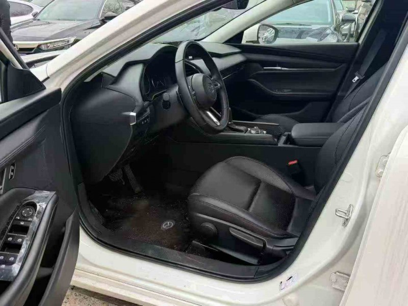 张家界24年马自达阿特兹5