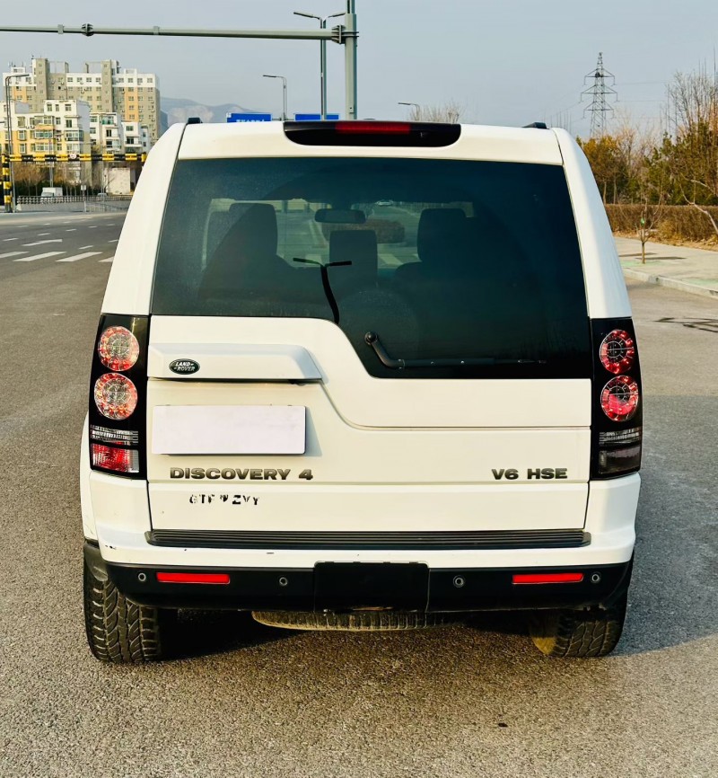 太原11年路虎发现8
