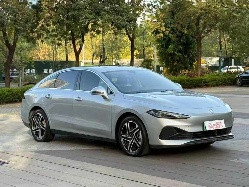 佛山24年荣威D73