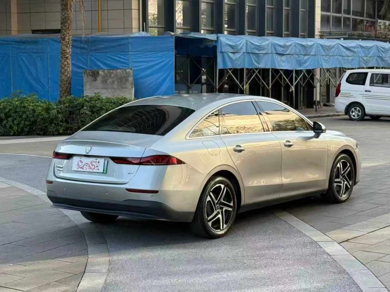 佛山24年荣威D78