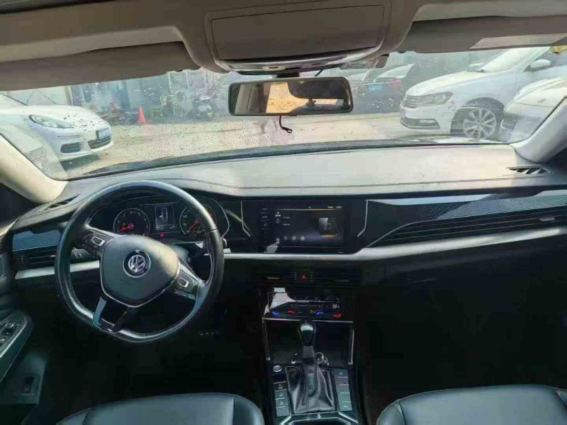 张家界20年大众帕萨特4