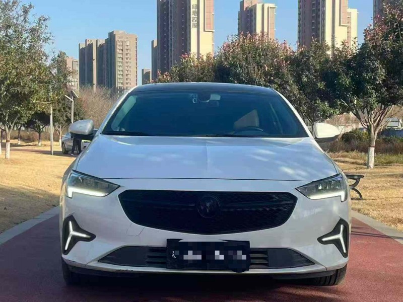 郑州23年别克君威1