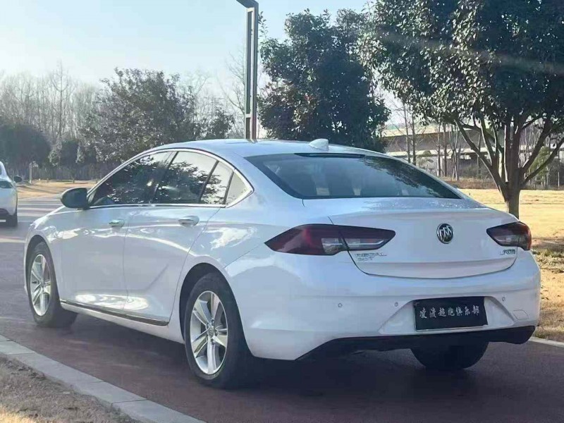 郑州19年别克君威7