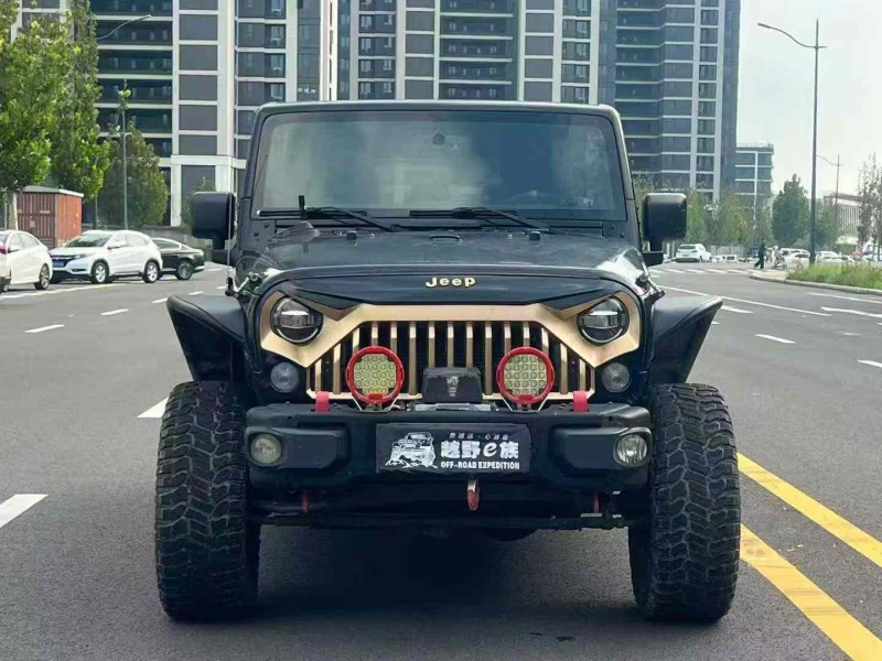 郑州15年Jeep牧马人1