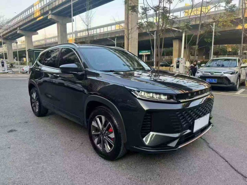 张家界25年奇瑞星途2