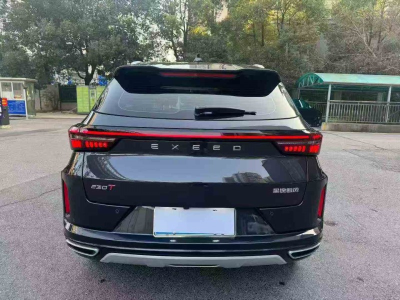 张家界25年奇瑞星途8