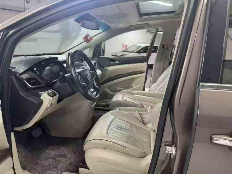 遂宁22年别克GL84