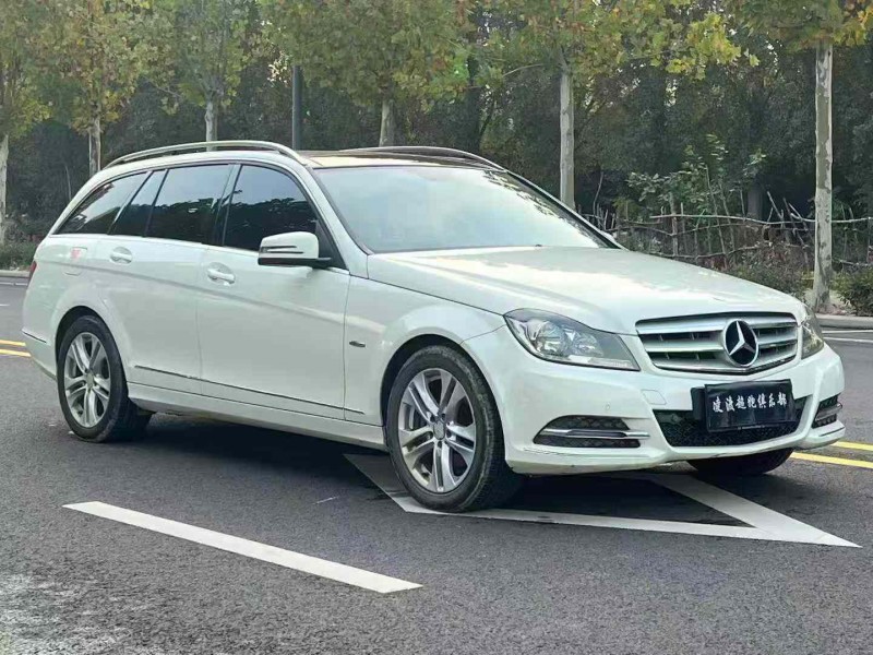 郑州13年奔驰C9