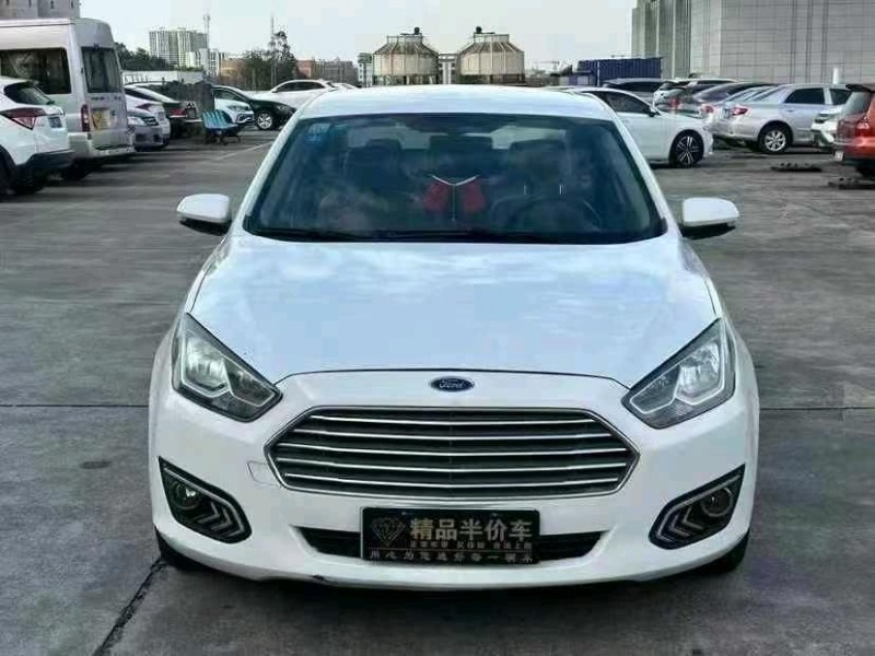 东莞18年福特福睿斯1