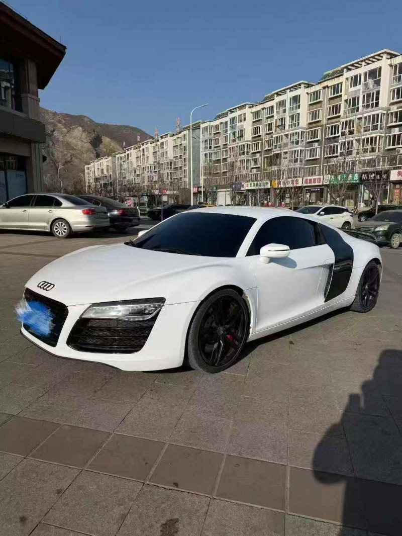 唐山16年奥迪R83