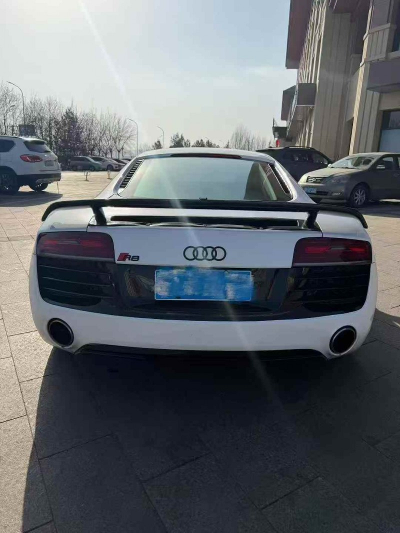 唐山16年奥迪R88