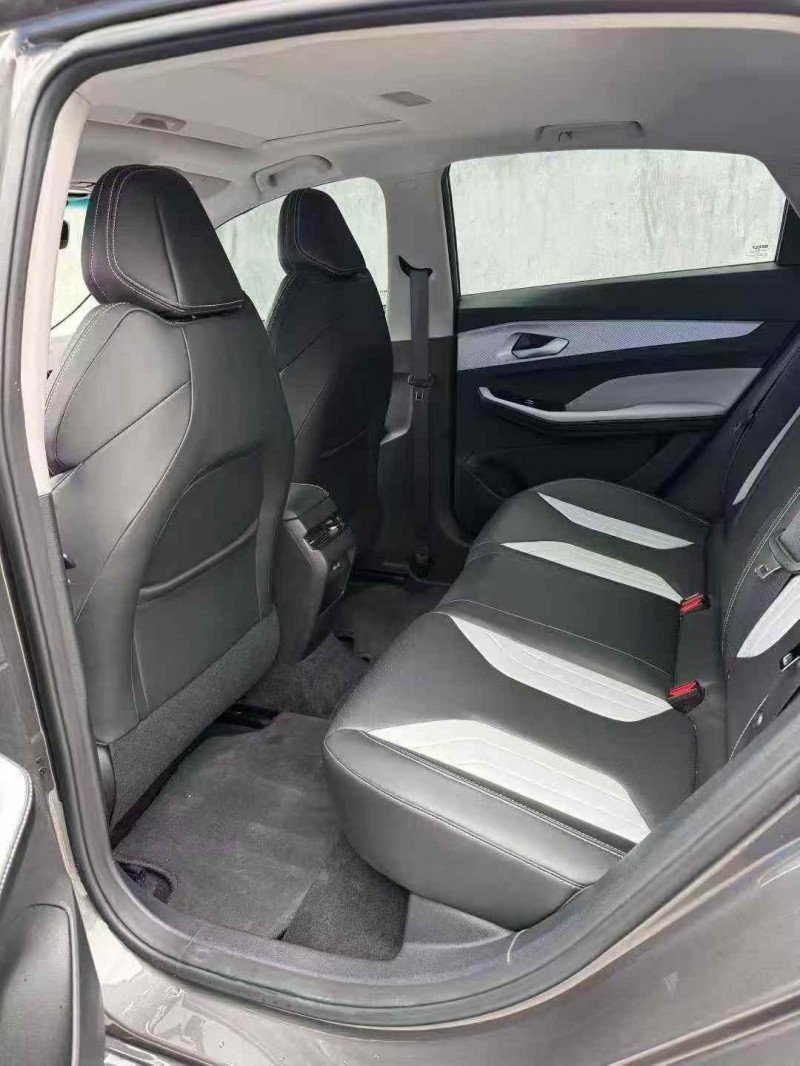 温州23年吉利缤瑞4