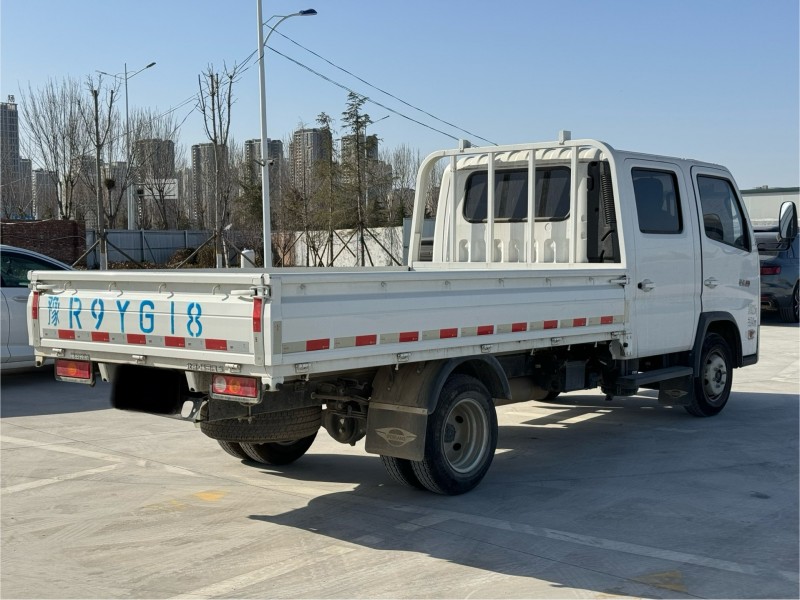 新乡25年福田领航4