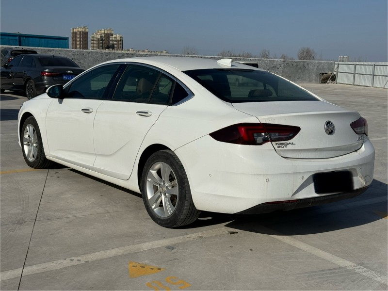 郑州18年别克君威7