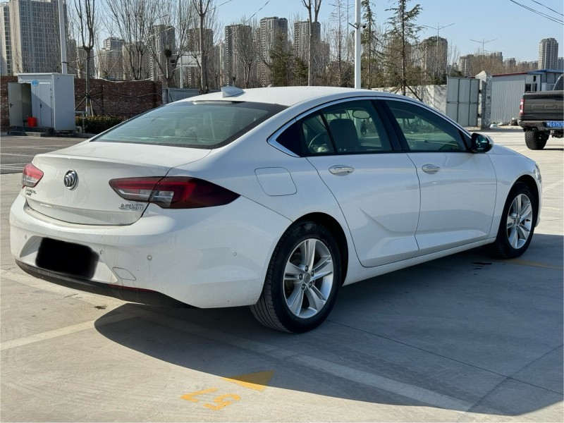 郑州18年别克君威9