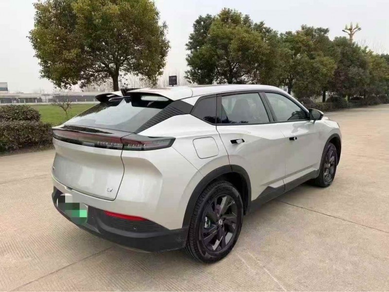 连云港25年东风风神8