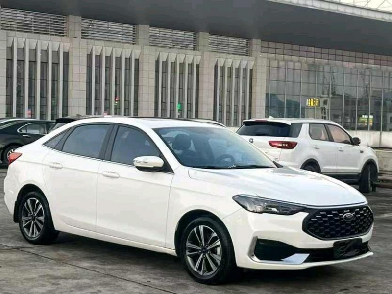 东莞22年福特福睿斯2