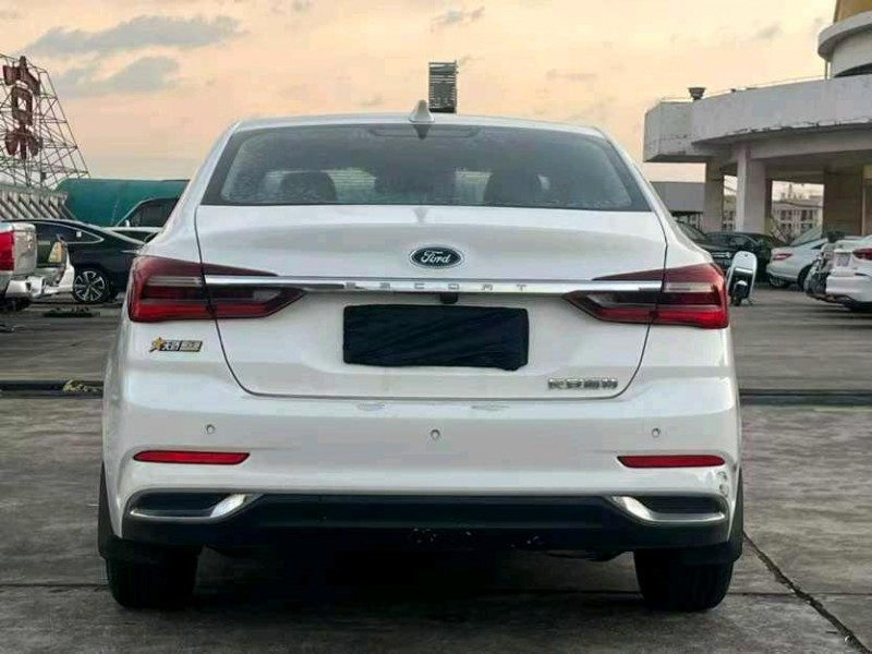 东莞22年福特福睿斯8