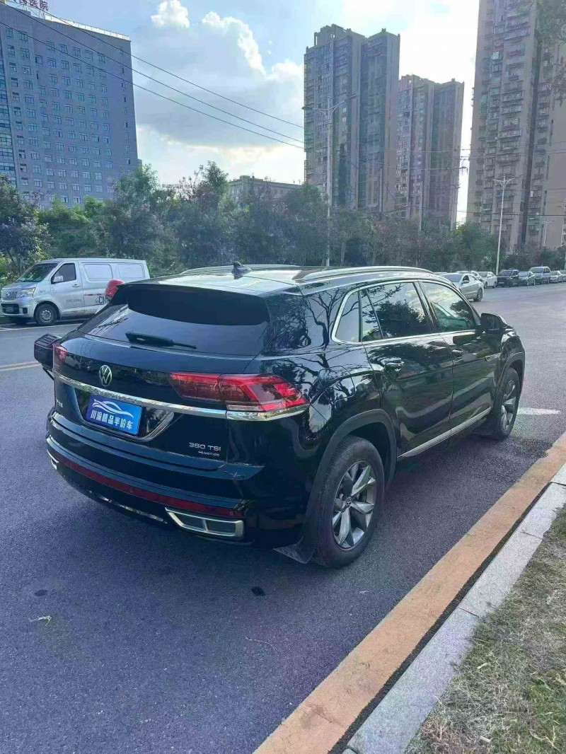 重庆22年大众途昂8