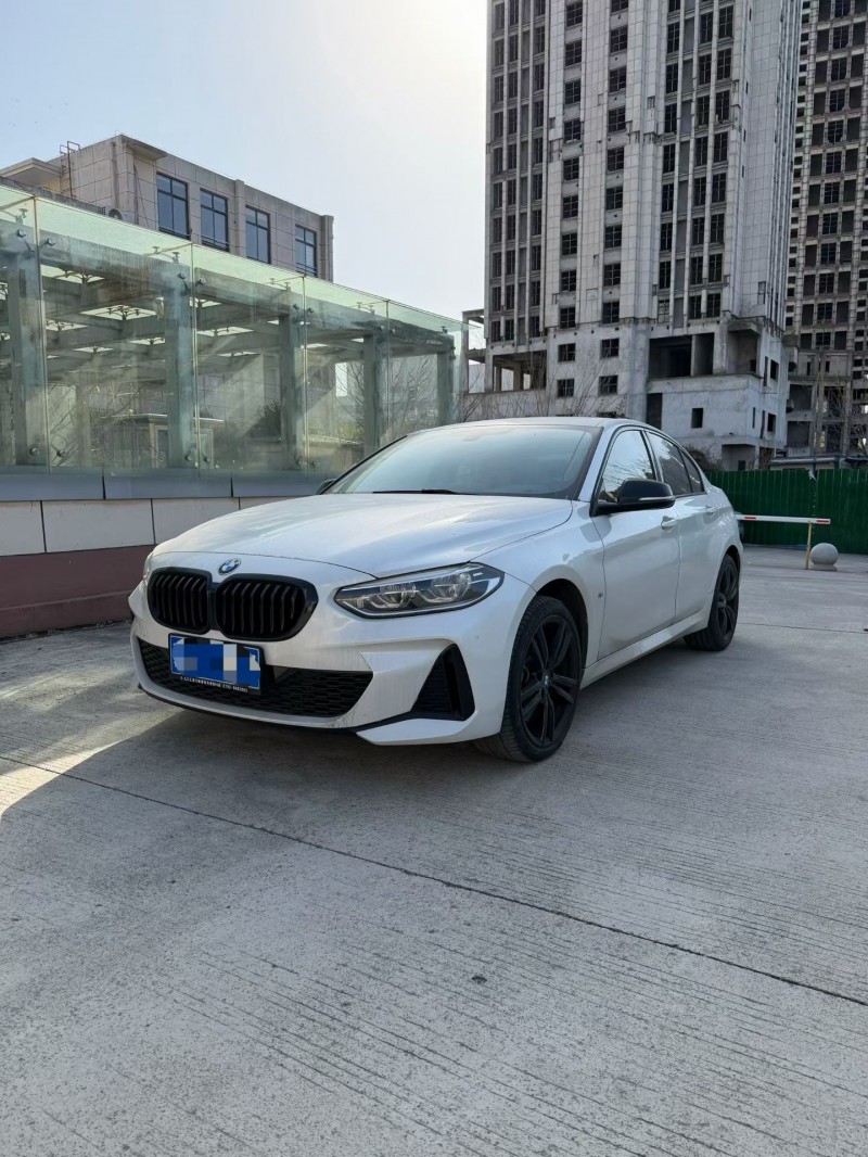 上饶22年宝马1系2