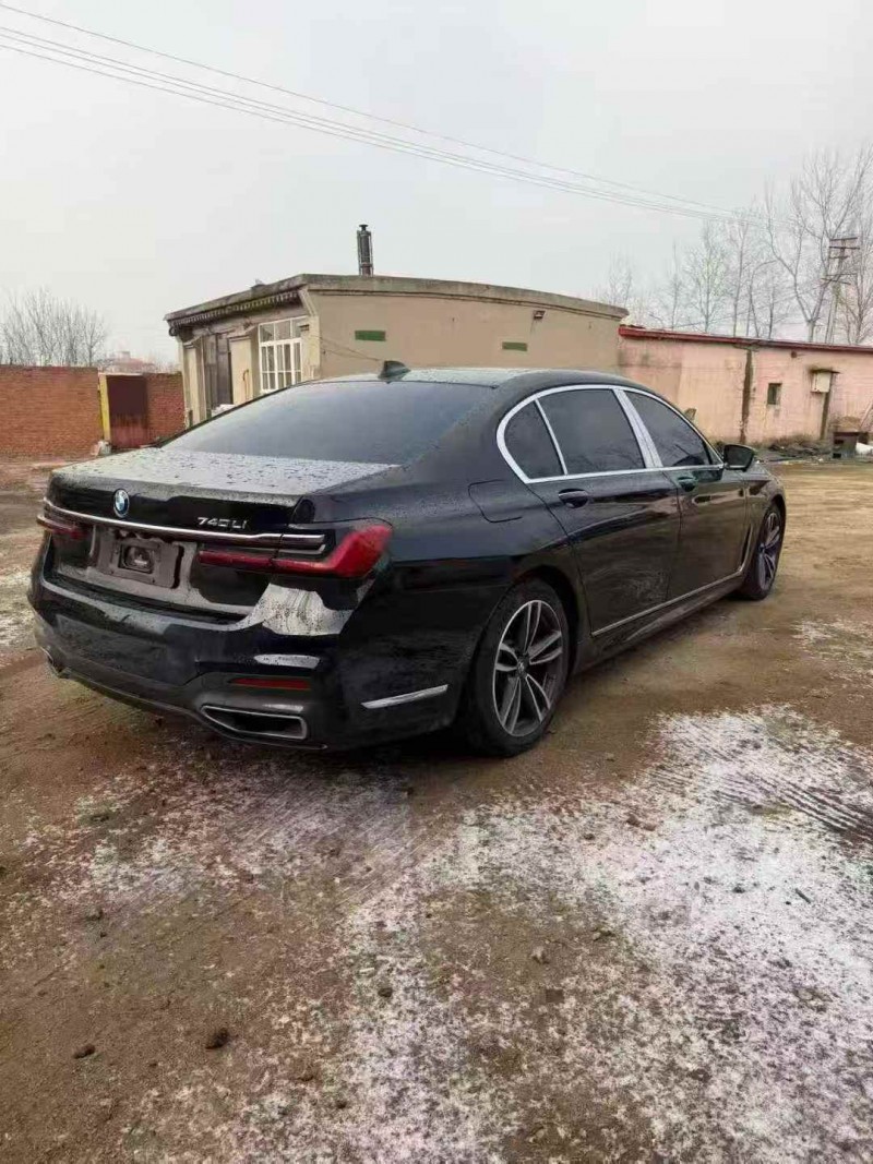 唐山19年宝马7系8