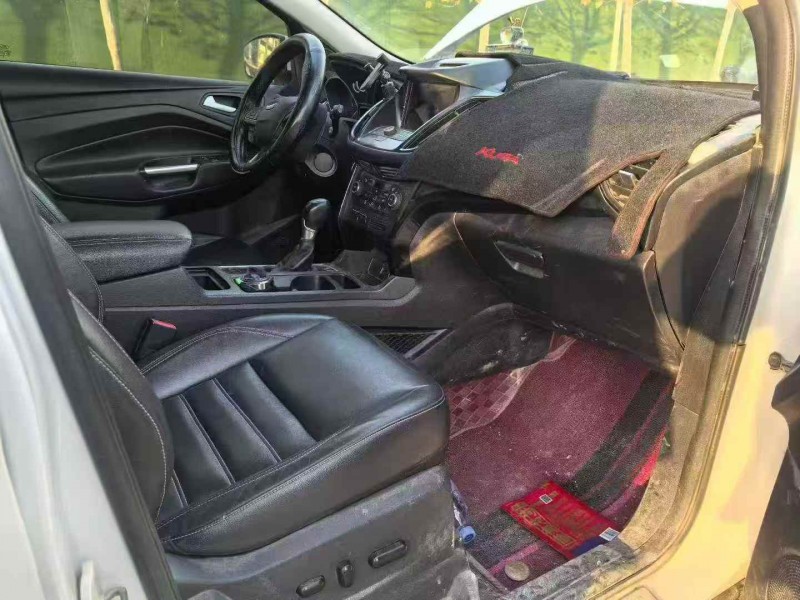 宜昌16年福特翼虎5