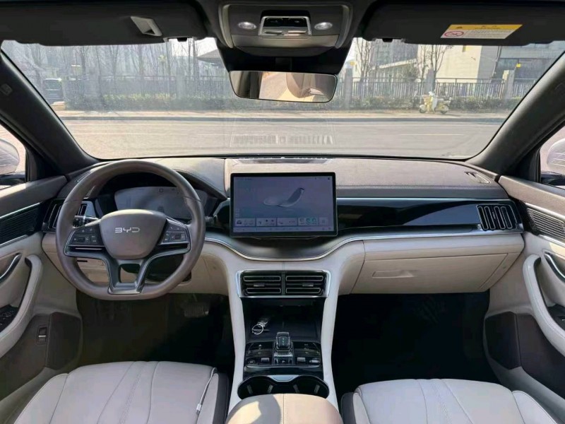 盐城25年比亚迪宋6