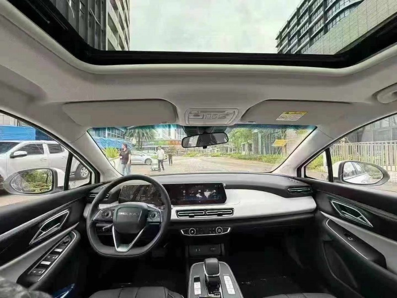 佛山25年北汽新能源EU系列5