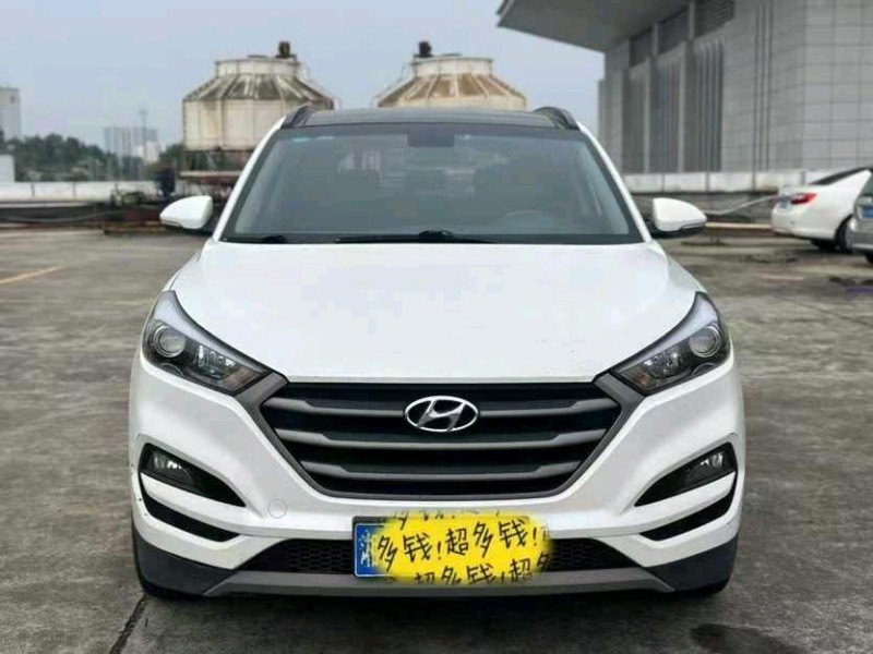 东莞19年现代途胜1