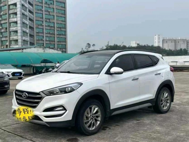 东莞19年现代途胜2