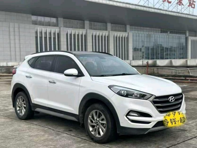 东莞19年现代途胜3