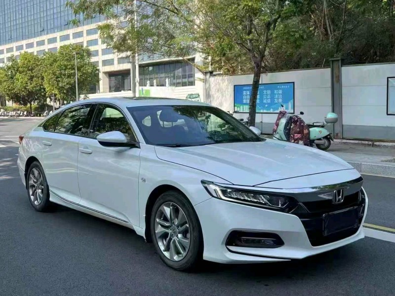 徐州20年本田雅阁2