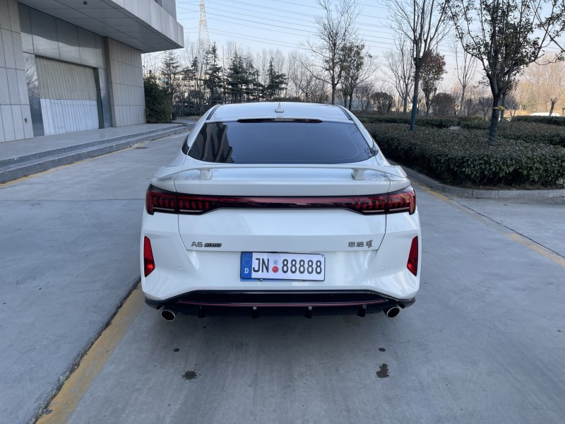 济宁22年大众思皓9