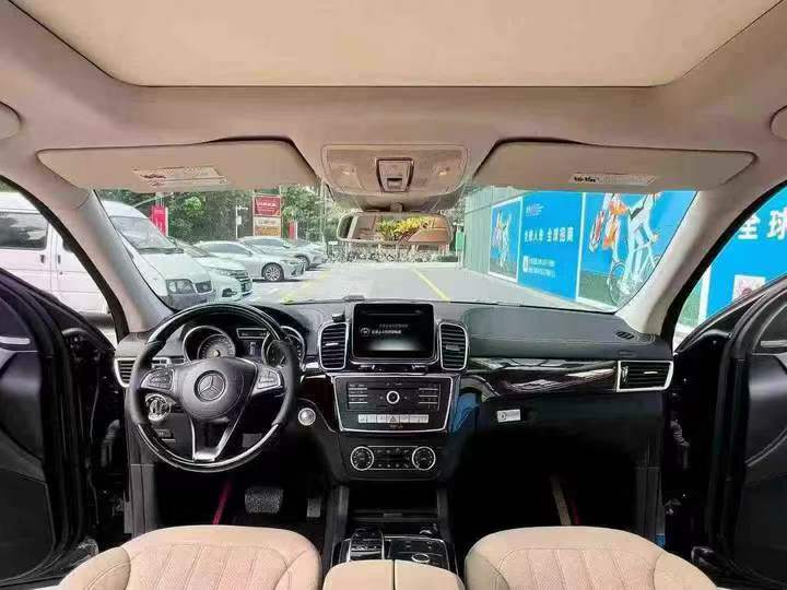 广州18年奔驰GLS4