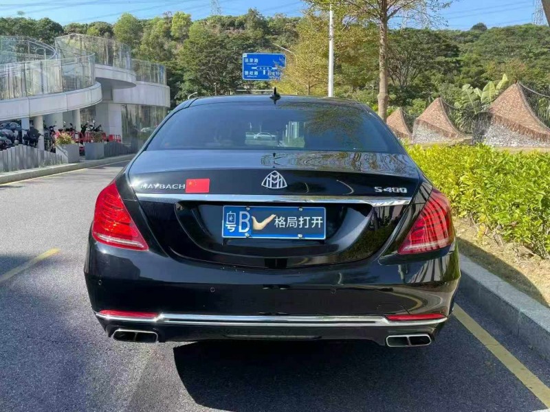 广州17年奔驰S9