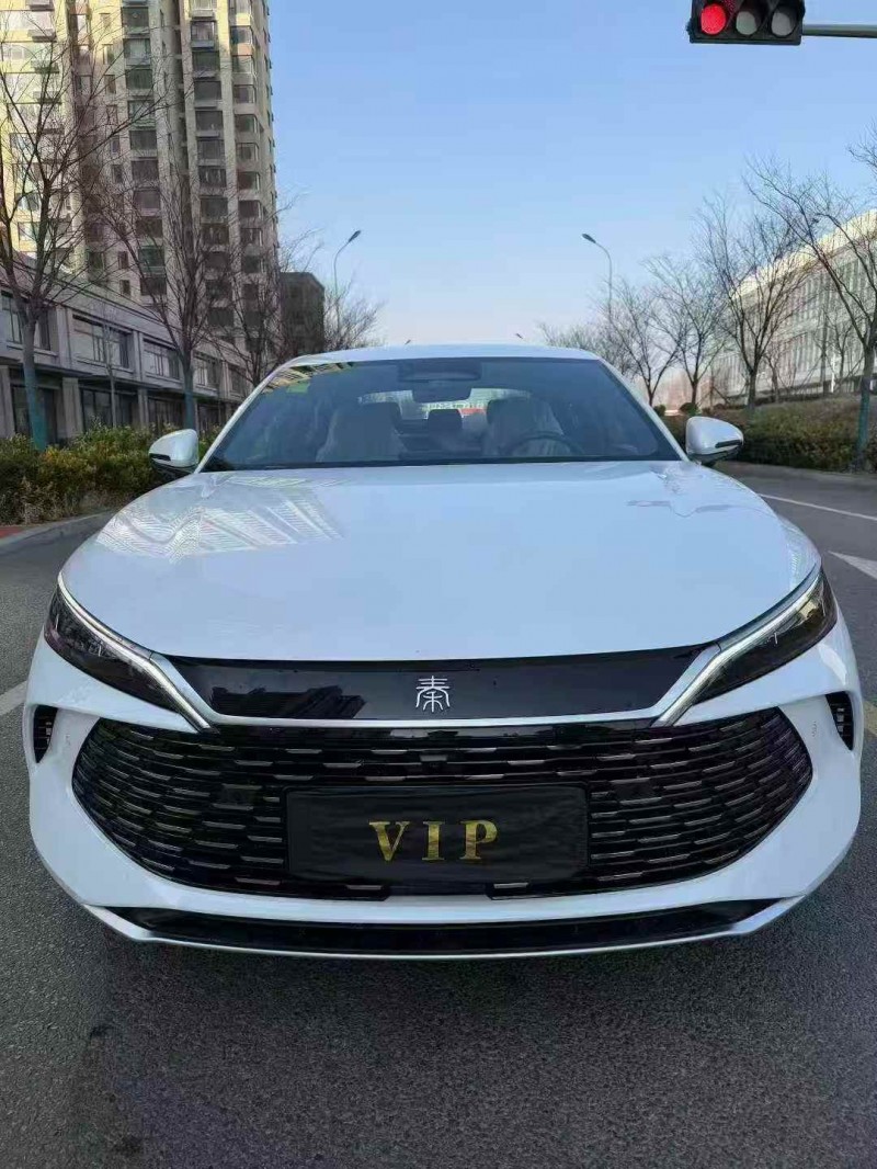 青岛26年比亚迪秦1