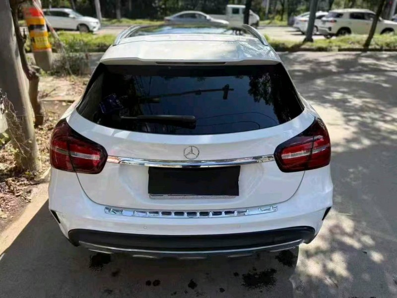 台州19年奔驰GLA6