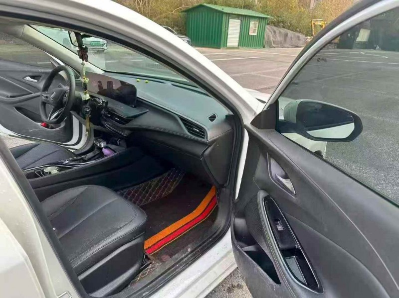 常州24年别克威朗6