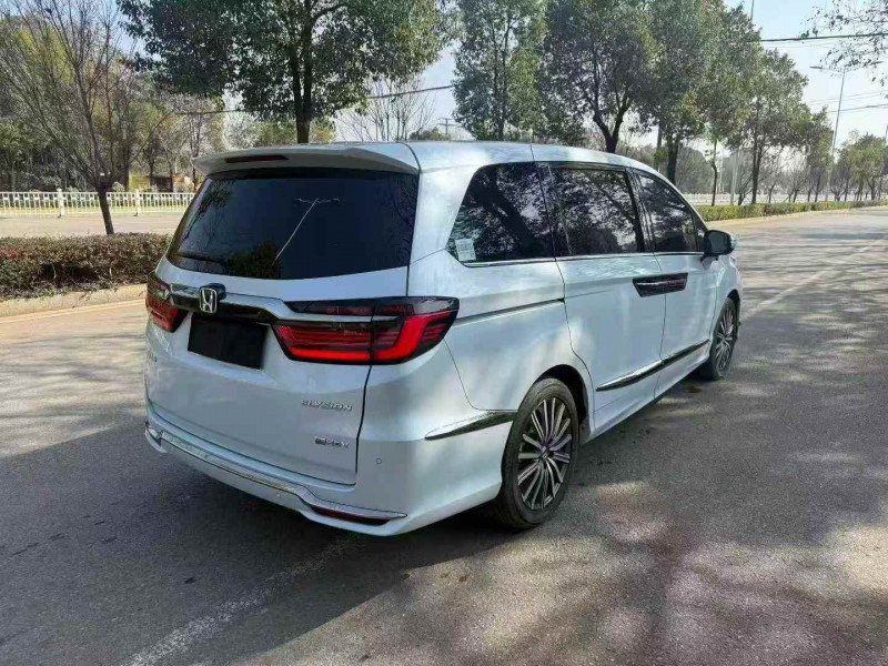 长沙23年本田艾力绅8