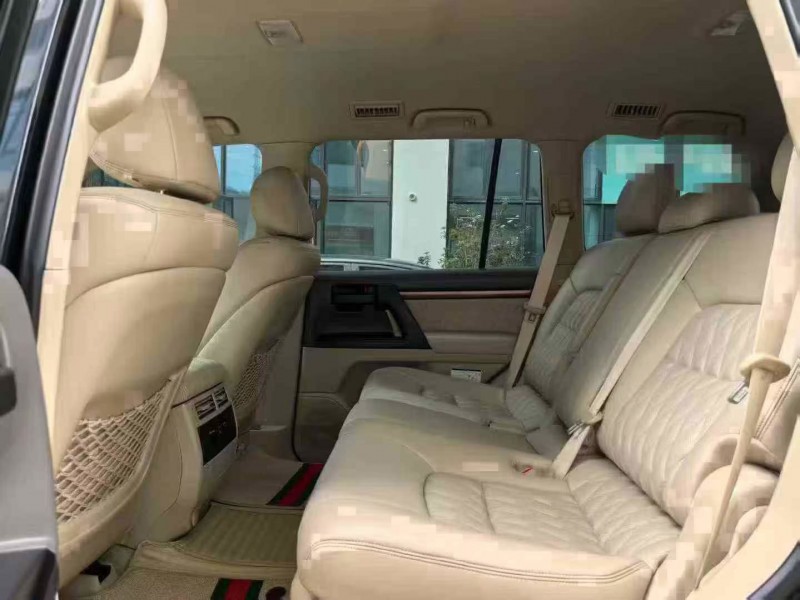 深圳18年丰田兰德酷路泽4