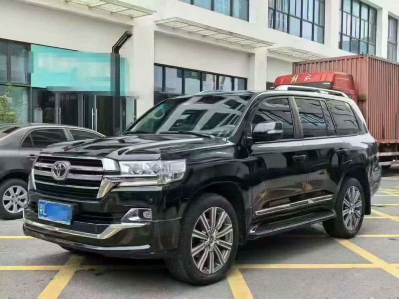 深圳18年丰田兰德酷路泽9