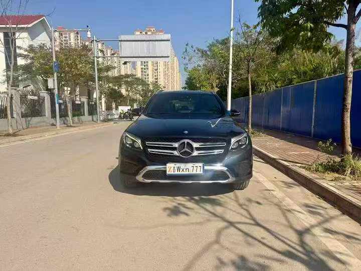 南宁16年奔驰GLC1